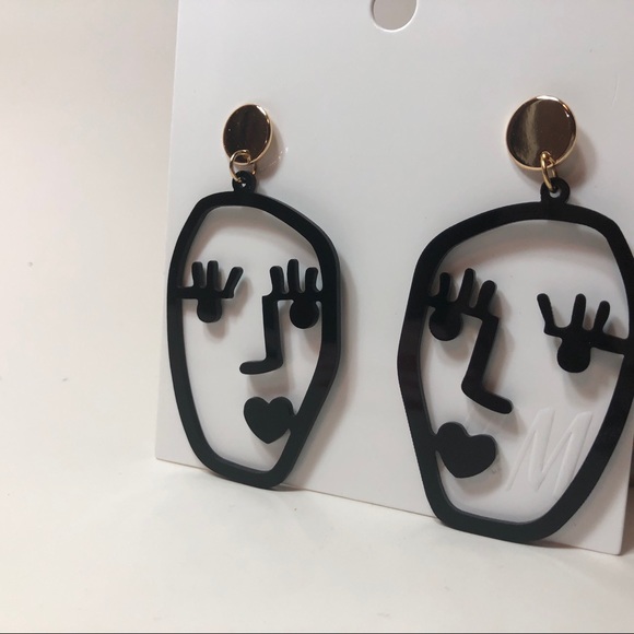 face earrings hm
